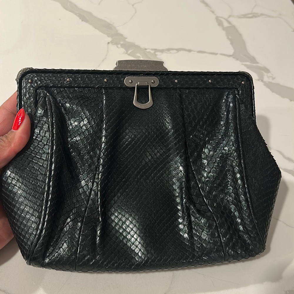 100% snakeskin vintage Elie Tahari clutch